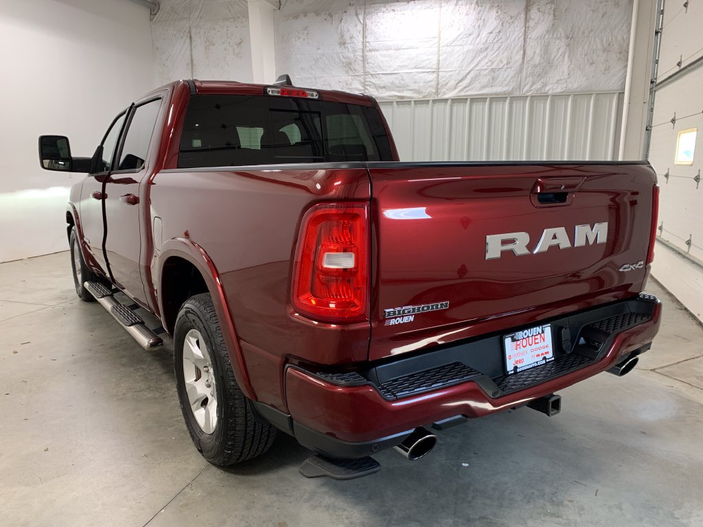 Used 2025 RAM 1500 Big Horn AWD/4WD image 6