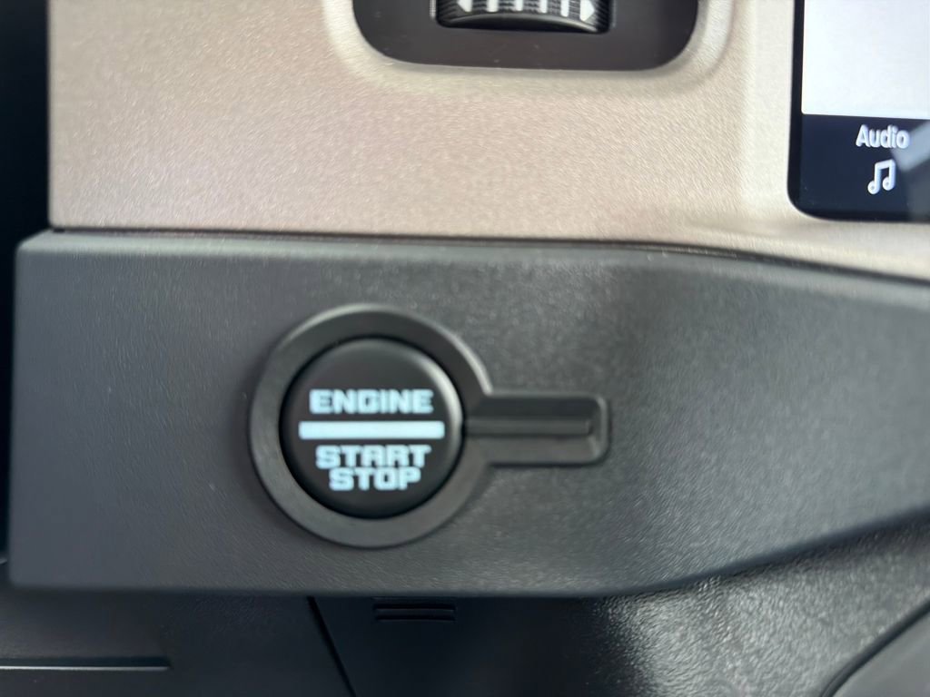 New 2026 Ford Bronco Outer Banks w/ Sasquatch Package image 34