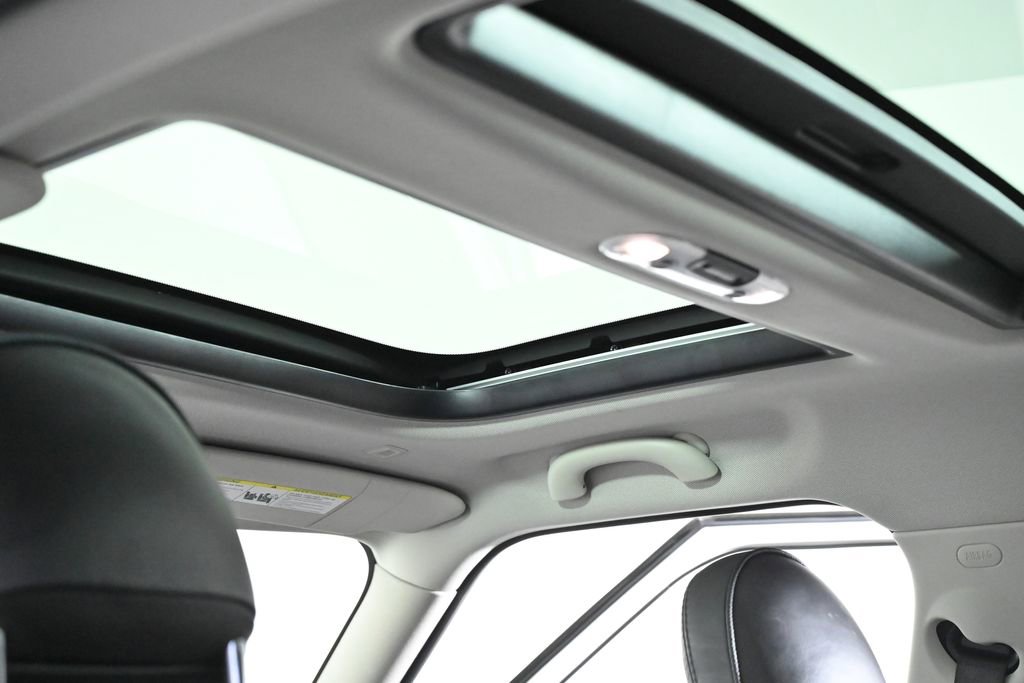 Used 2023 MINI Cooper Countryman S w/ Signature Upholstery Package image 28