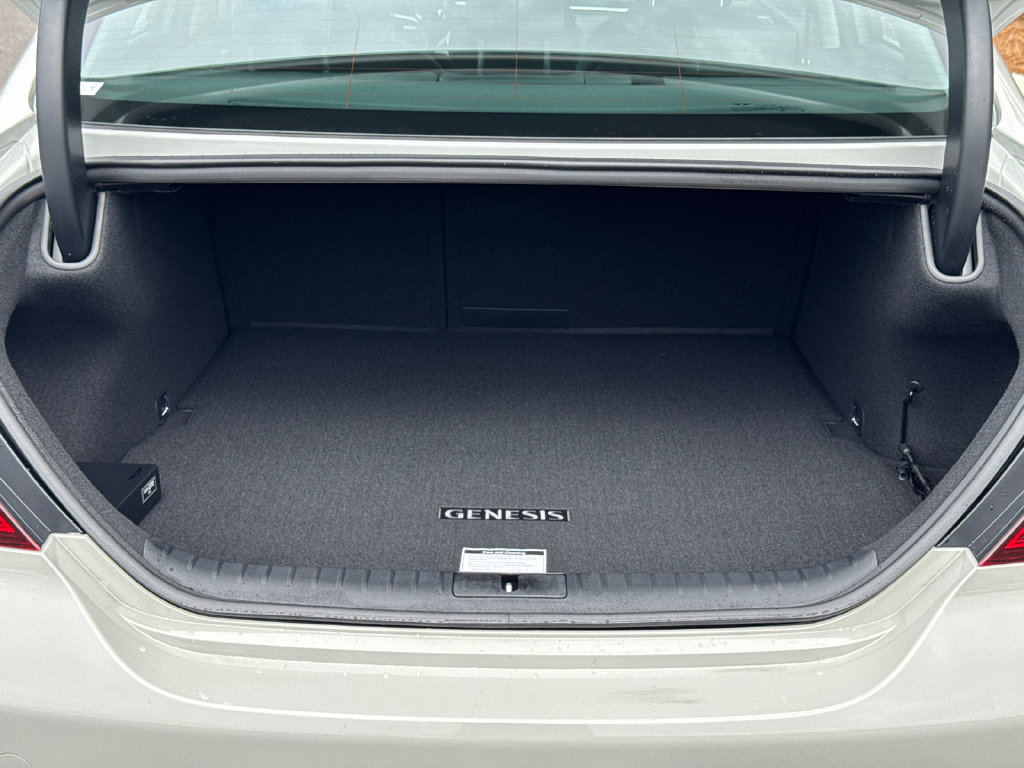 New 2026 Genesis G70 2.5T RWD image 18