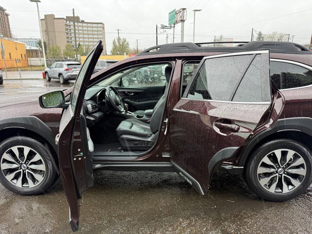 Used 2024 Subaru Outback Limited image 19
