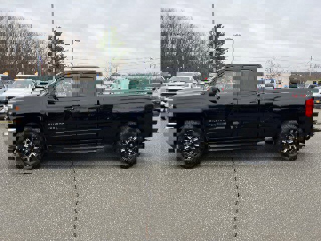 Used 2018 Chevrolet Silverado 1500 LT w/ All Star Edition image 4