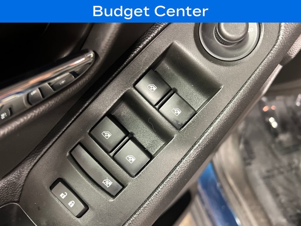 Used 2020 Chevrolet Trax LT w/ Driver Confidence Package AWD/4WD image 15