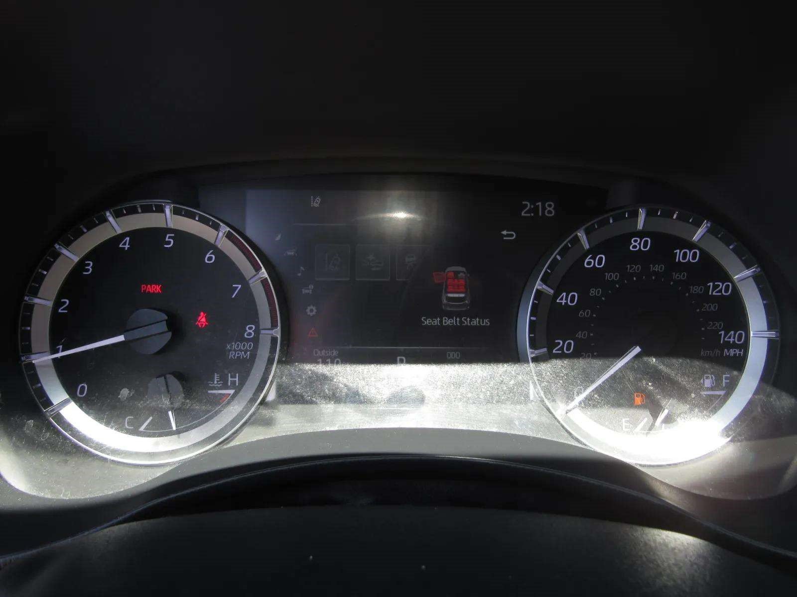 Used 2023 Toyota Highlander LE FWD image 25