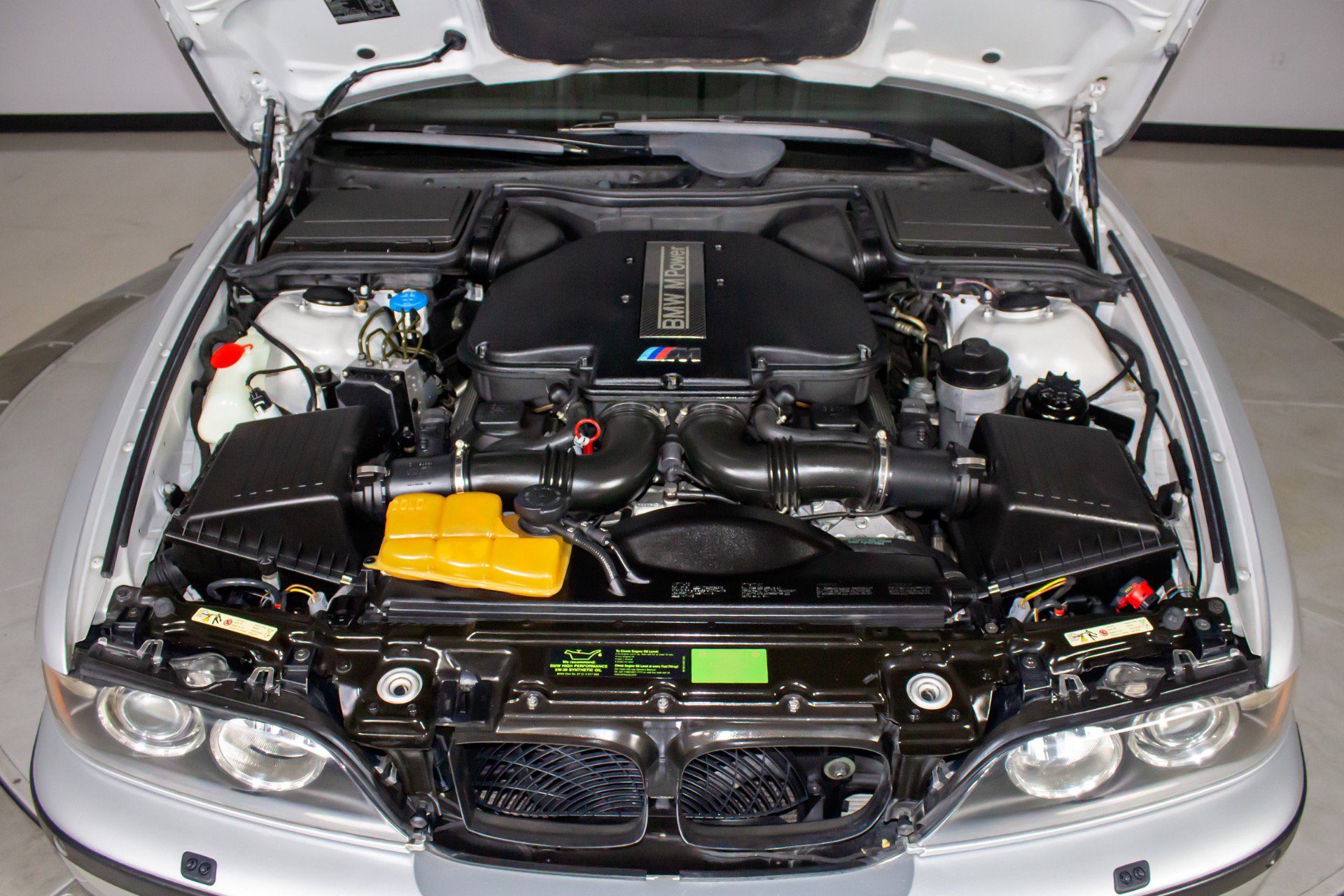 Used 2002 BMW M5 RWD image 56