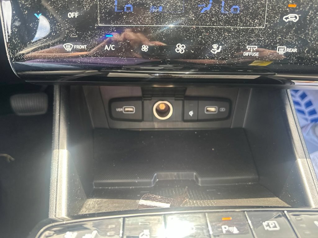Used 2023 Hyundai Tucson Limited AWD/4WD image 17