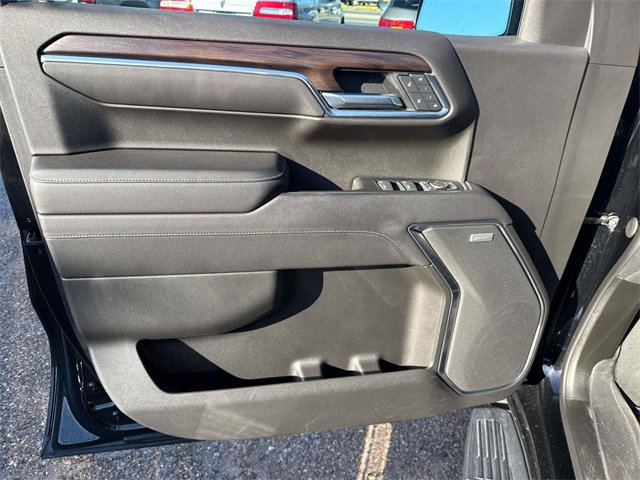 Used 2022 GMC Sierra 1500 SLT image 24