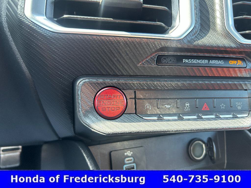 Used 2025 Ford Mustang Premium RWD image 18