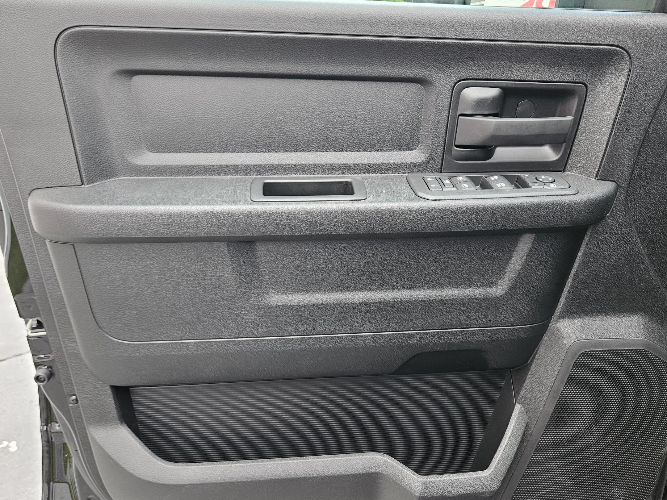 New 2026 RAM 3500 Tradesman AWD/4WD image 15