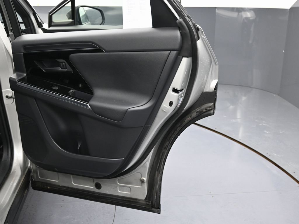 Used 2023 Toyota bZ4X Limited image 33