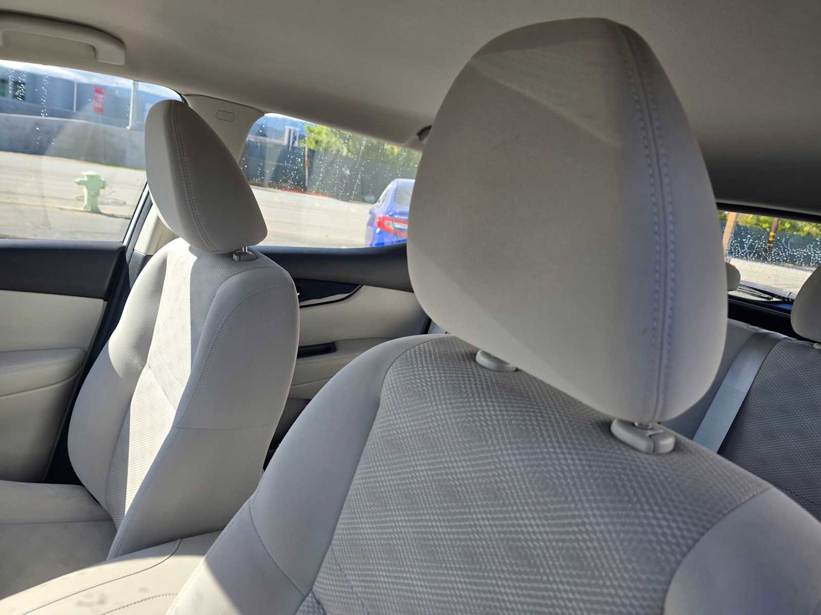 Used 2018 Nissan Rogue Sport SV image 23