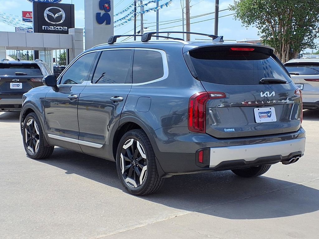 Used 2023 Kia Telluride S w/ S Sunroof Package image 5