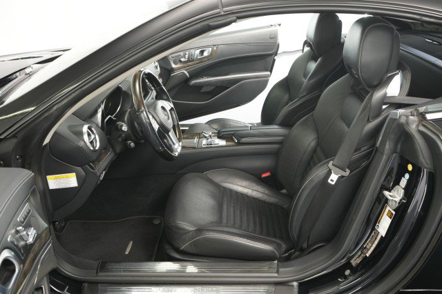 Used 2014 Mercedes-Benz SL 550 image 45