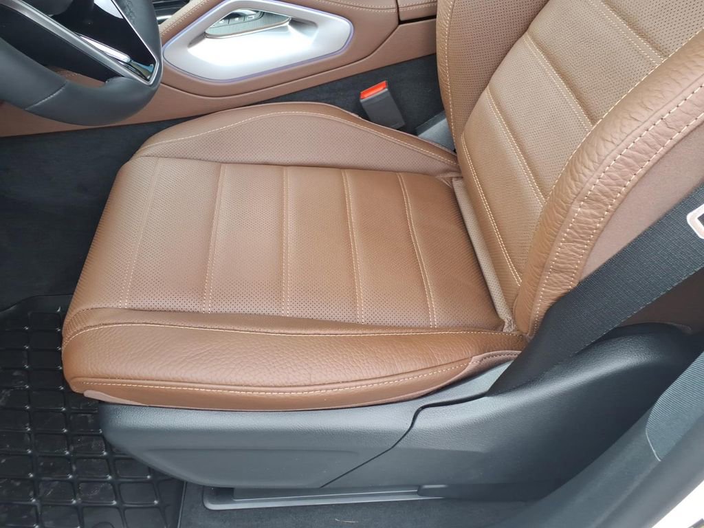 New 2026 Mercedes-Benz GLE 450 4MATIC image 15