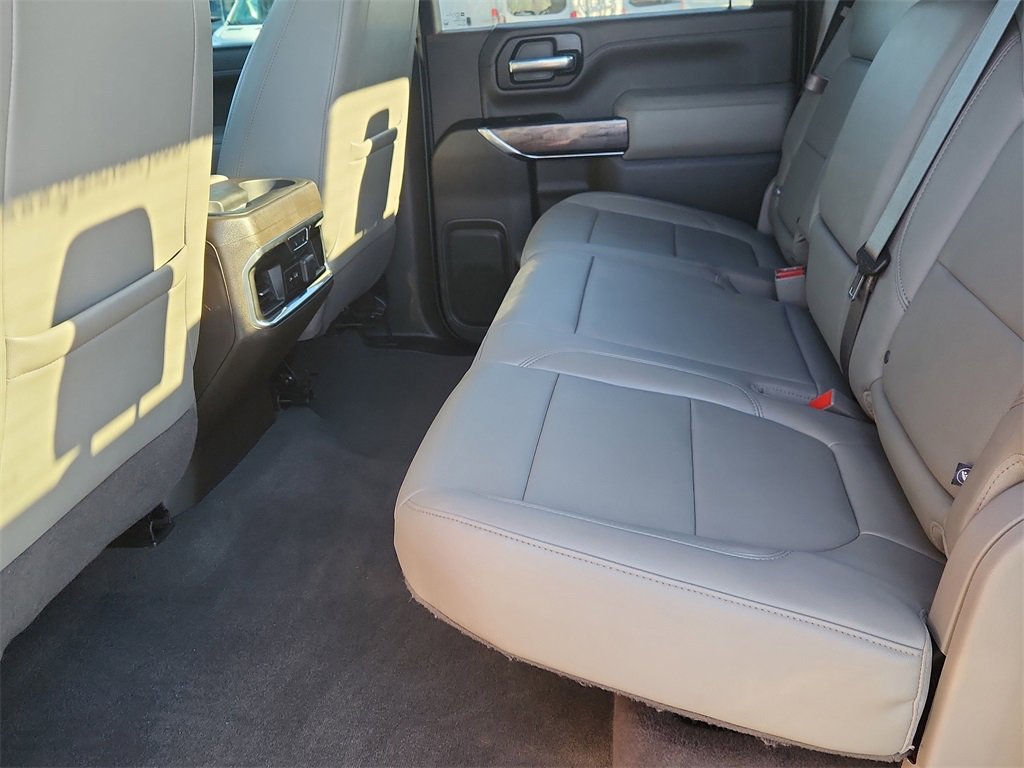 Used 2020 Chevrolet Silverado 3500 LTZ w/ LTZ Convenience Package image 10