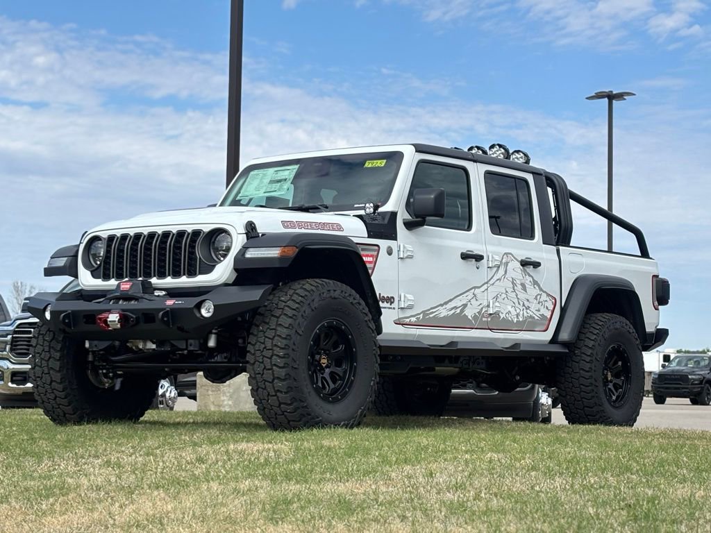 New 2026 Jeep Gladiator Rubicon w/ Steel Power Dome Hood Package image 3