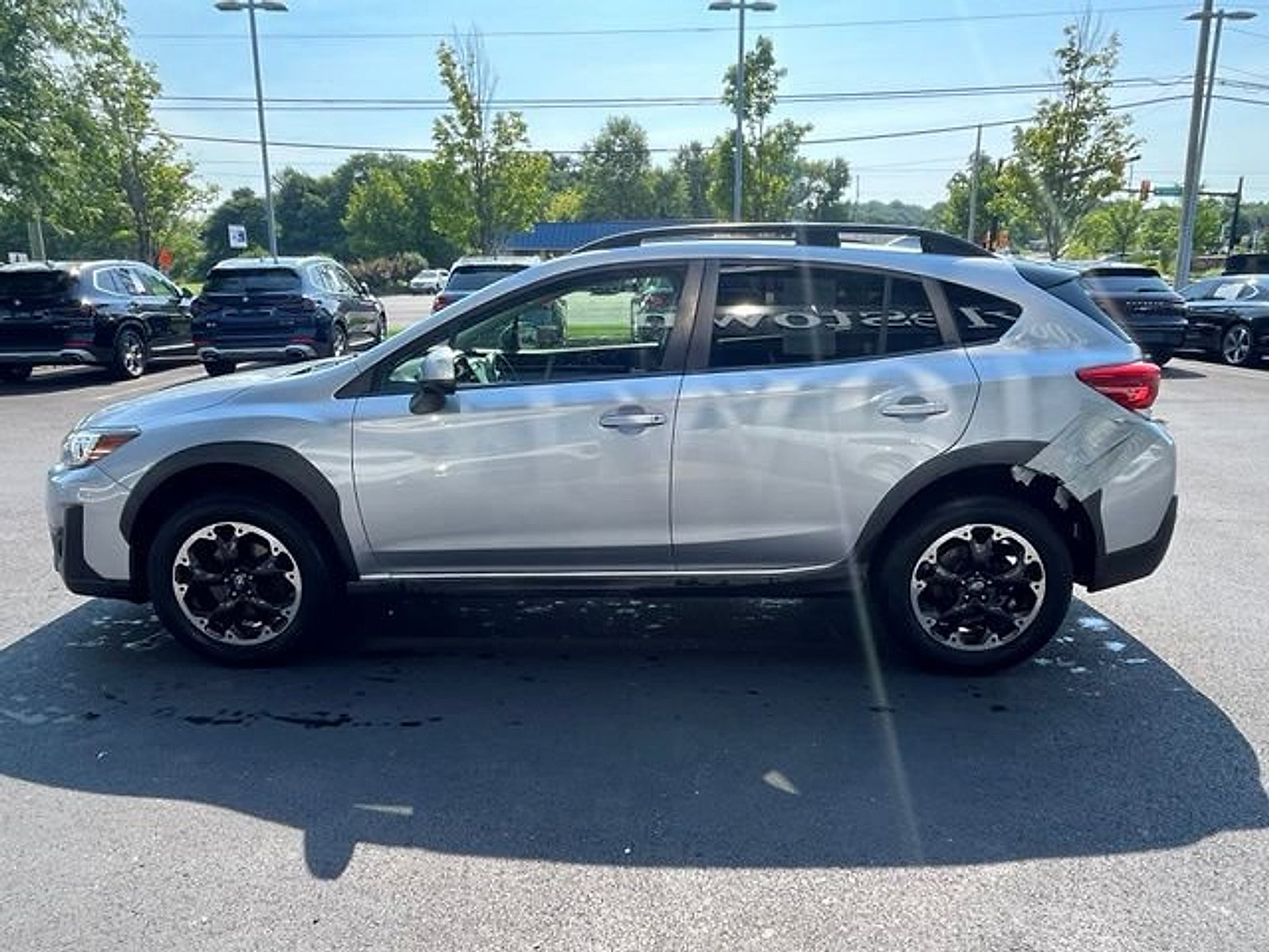 Used 2021 Subaru Crosstrek 2.0i Premium AWD/4WD image 4