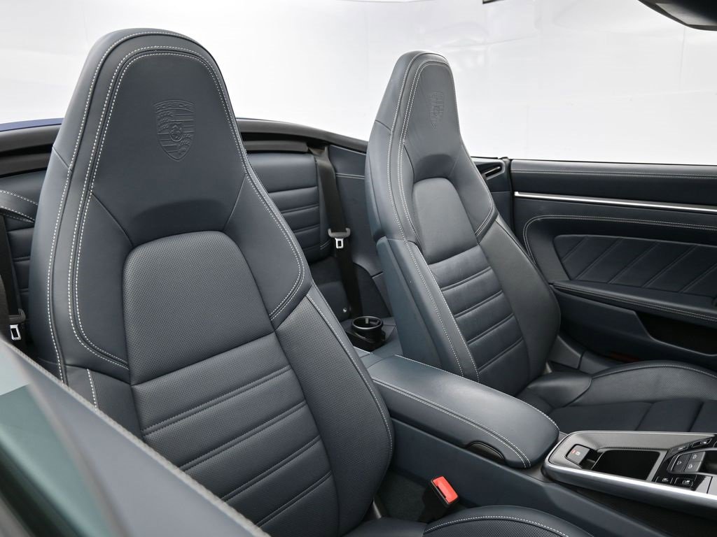 Used 2022 Porsche 911 Turbo S image 7