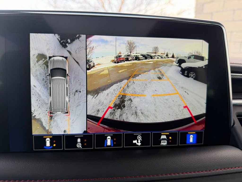 Used 2024 Chevrolet Suburban RST w/ Luxury Package image 27