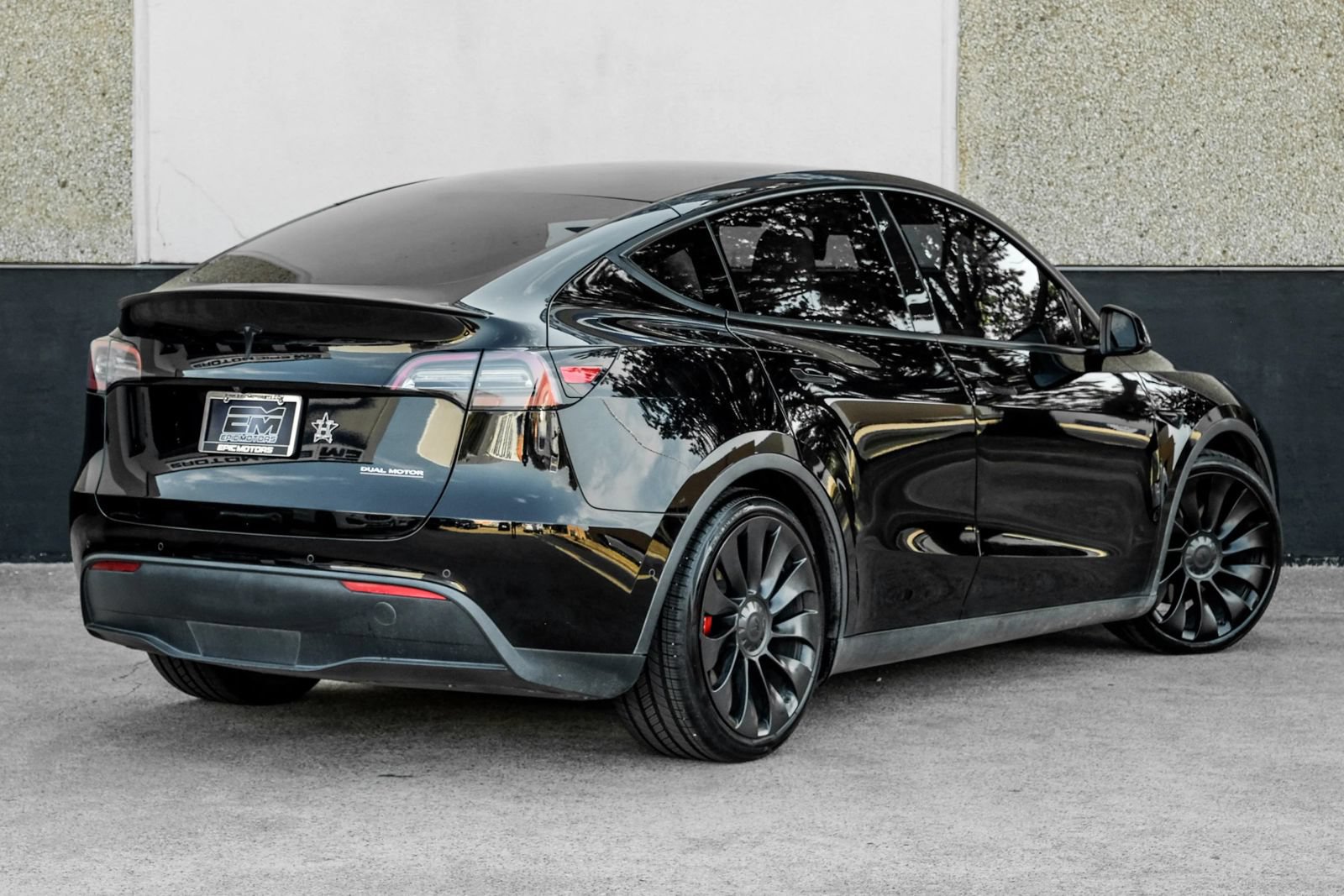 Used 2022 Tesla Model Y Performance AWD/4WD image 12