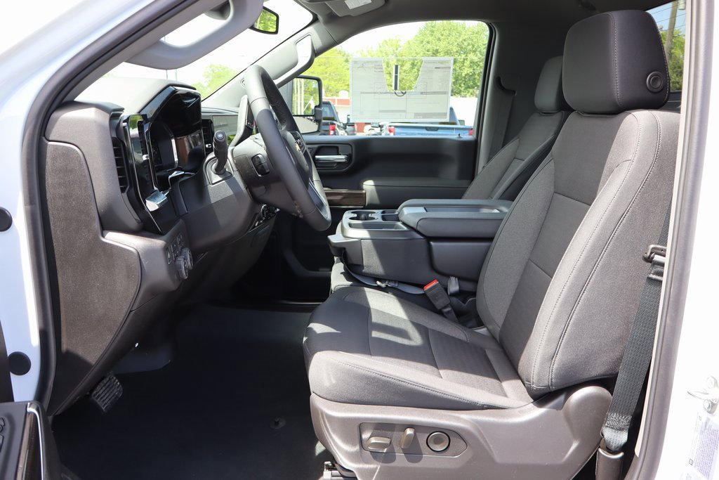 New 2025 Chevrolet Silverado 3500 LT w/ Convenience Package image 8