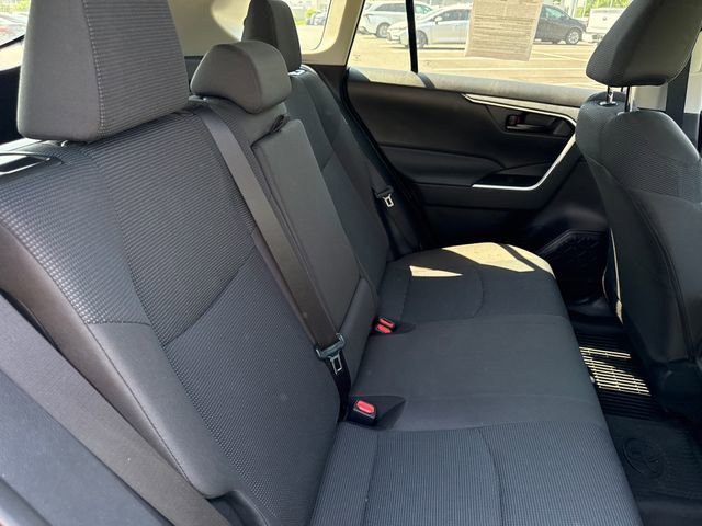Certified 2023 Toyota RAV4 LE AWD/4WD image 15