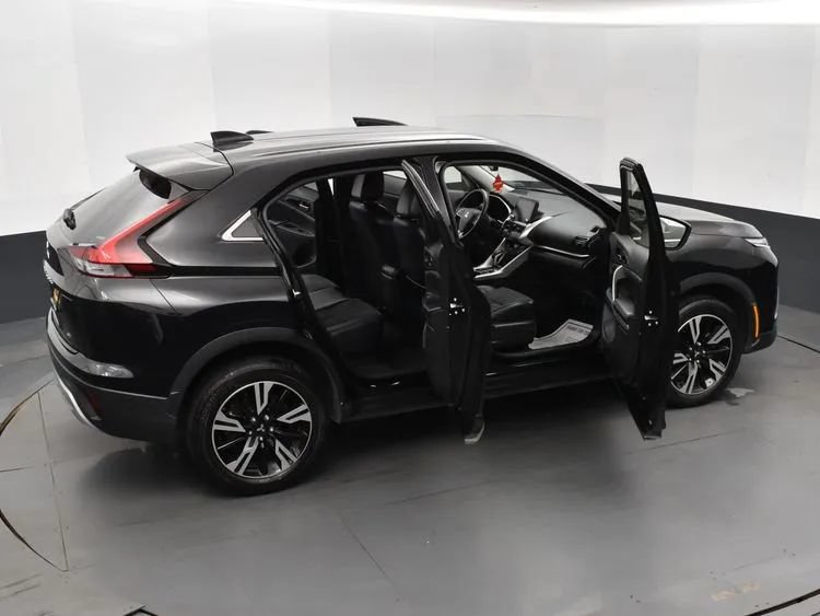Used 2024 Mitsubishi Eclipse Cross SE AWD/4WD image 6