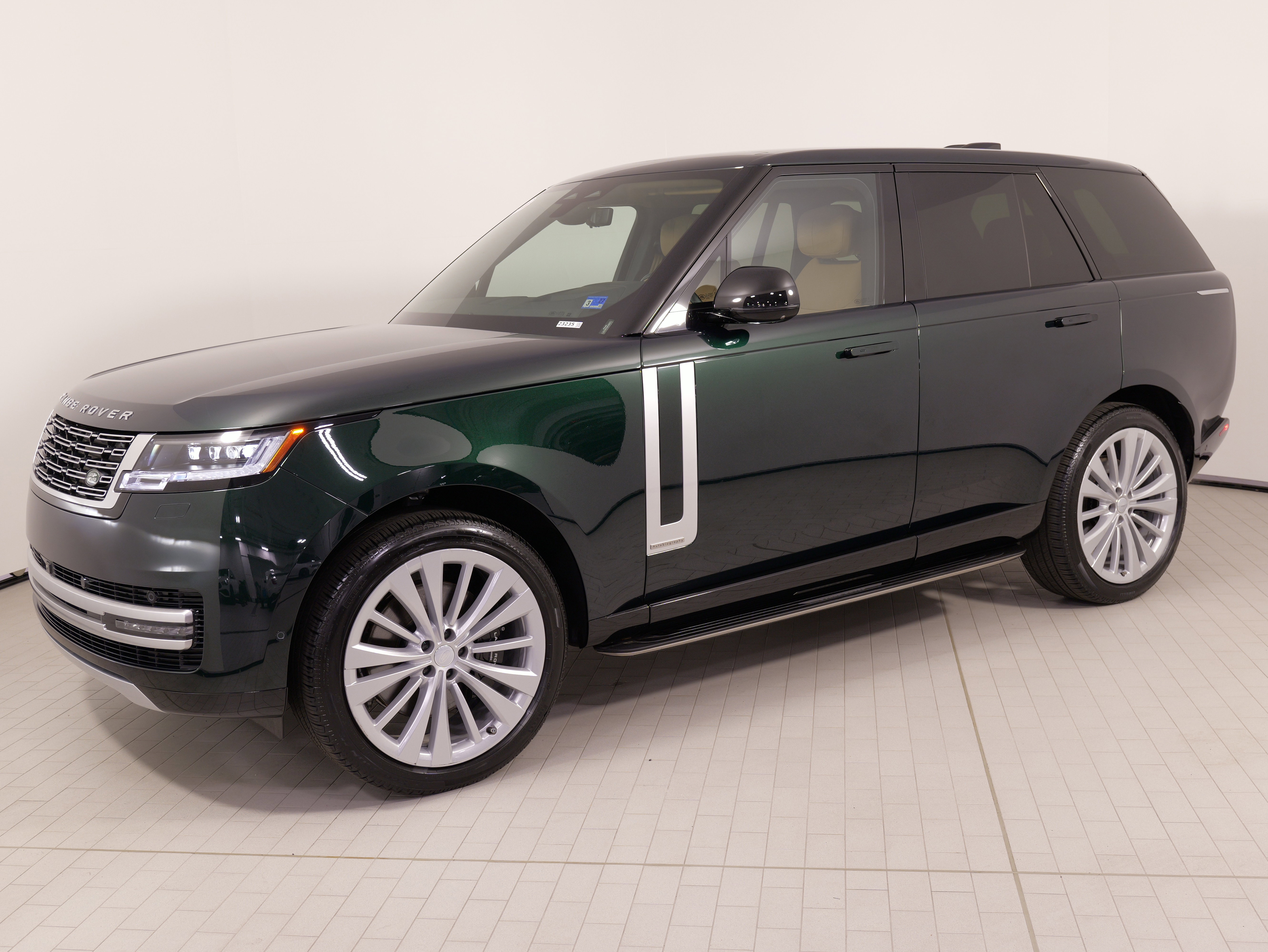 Used 2025 Land Rover Range Rover Autobiography