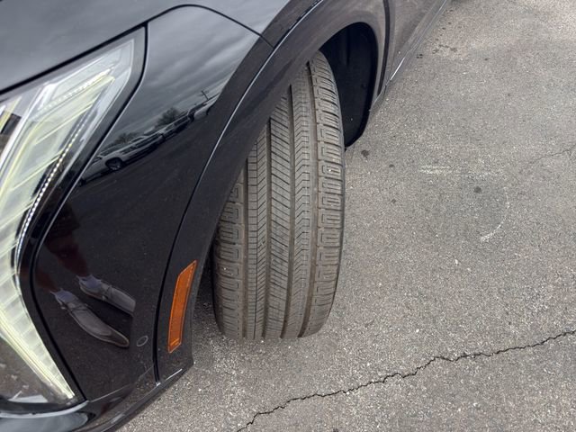 Used 2025 Cadillac Optiq Sport 2 image 25