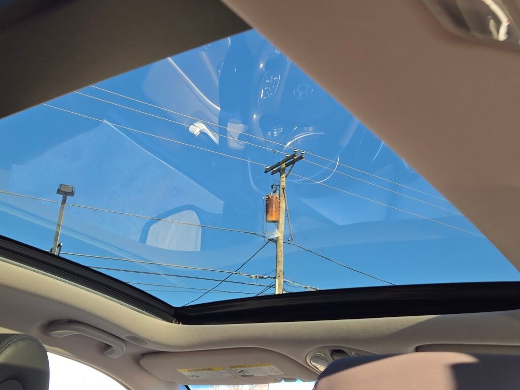 Used 2014 Hyundai Santa Fe Limited image 14