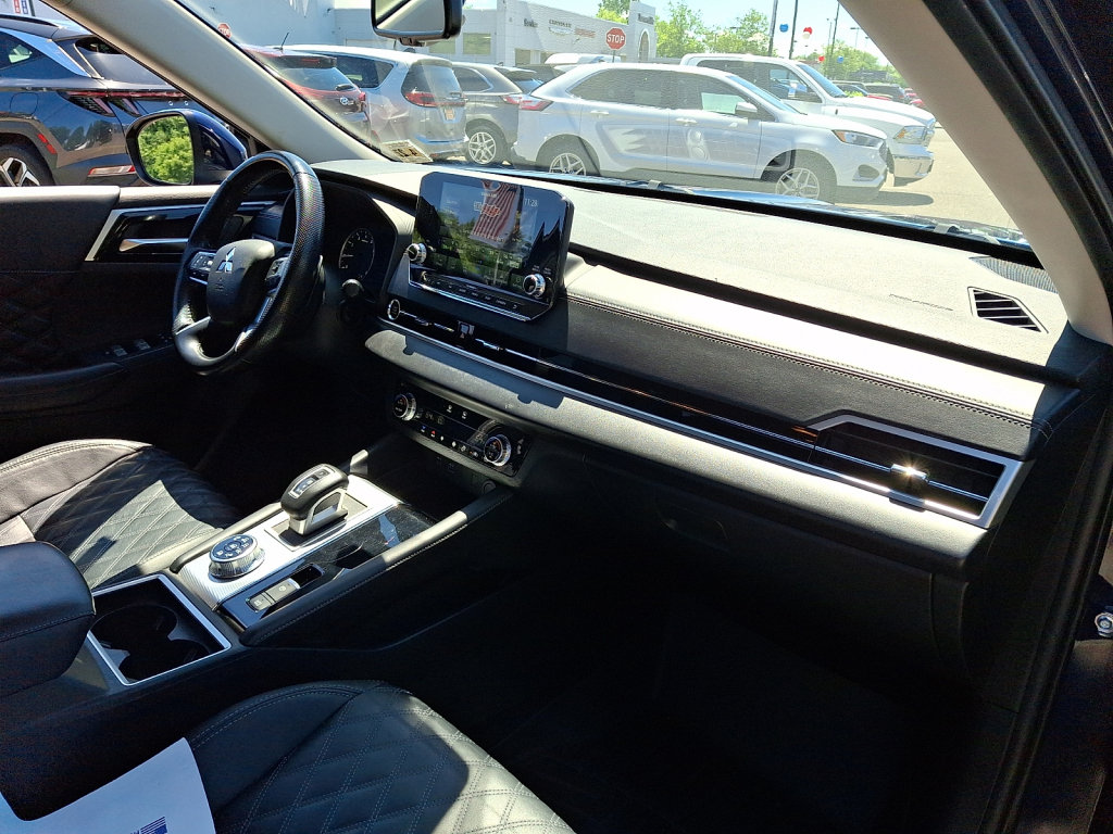 Used 2022 Mitsubishi Outlander SEL AWD/4WD image 11