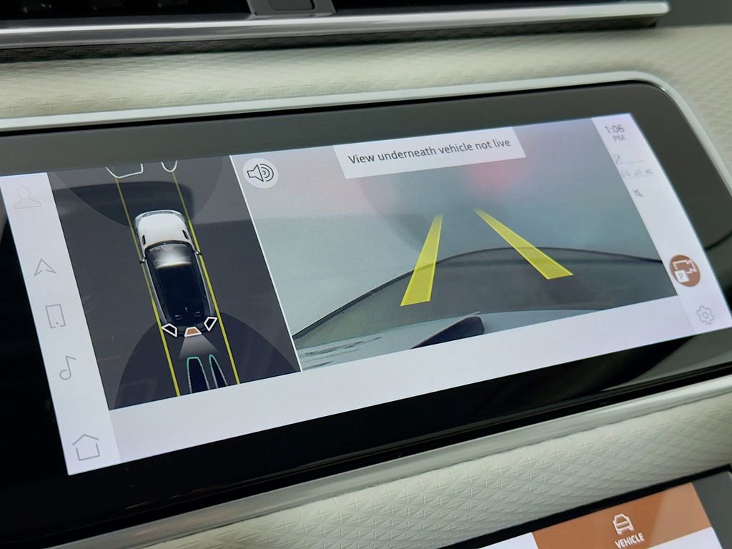 Used 2022 Land Rover Range Rover Velar R-Dynamic S image 17