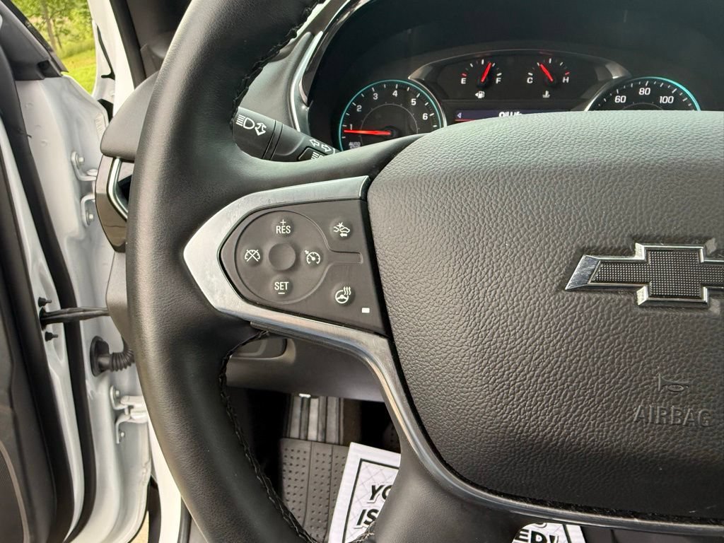 Used 2023 Chevrolet Traverse RS w/ LPO, Floor Liner Package FWD image 32