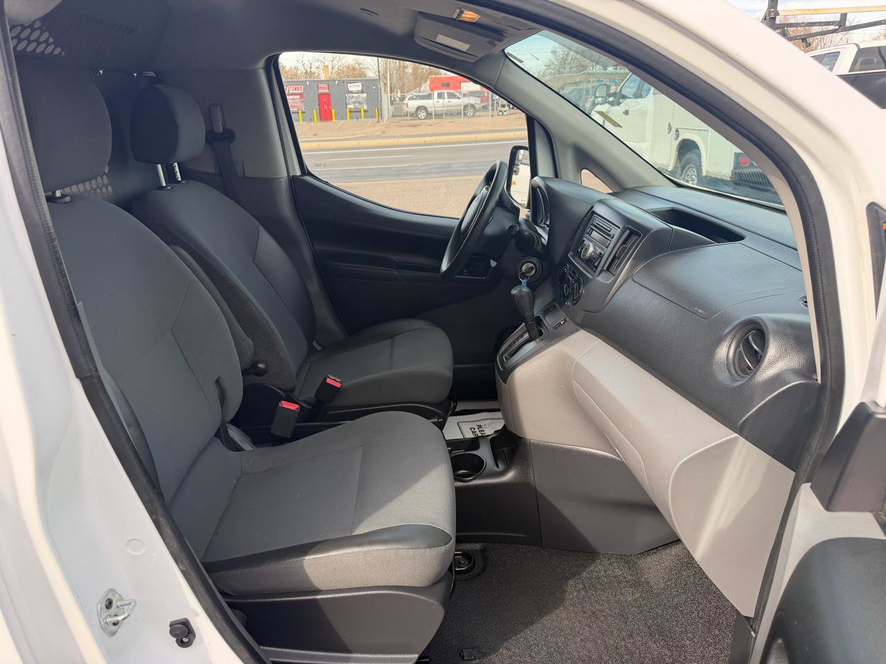Used 2017 Chevrolet City Express LS image 29