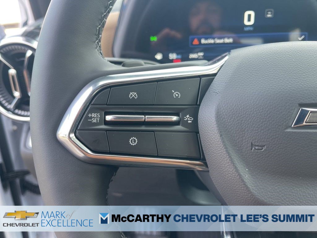 New 2026 Chevrolet Equinox ACTIV w/ Convenience Package III AWD/4WD image 20