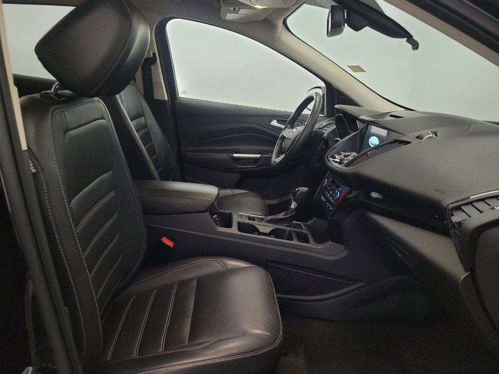 Used 2017 Ford Escape Titanium AWD/4WD image 21