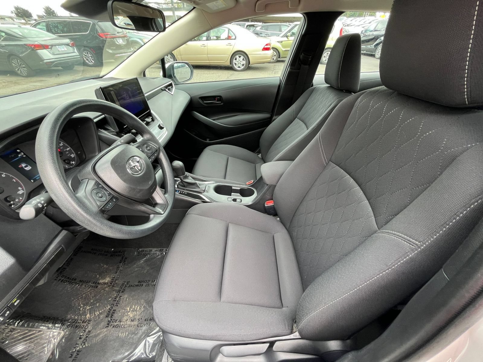 Used 2025 Toyota Corolla LE FWD image 26