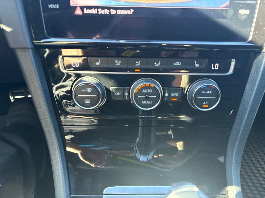 Used 2018 Volkswagen GTI 4-Door FWD image 20