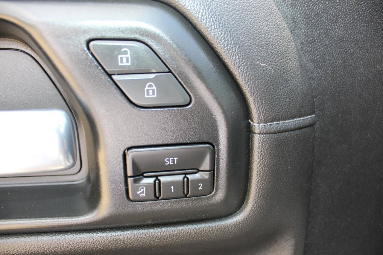 Used 2021 GMC Sierra 1500 SLT AWD/4WD image 23