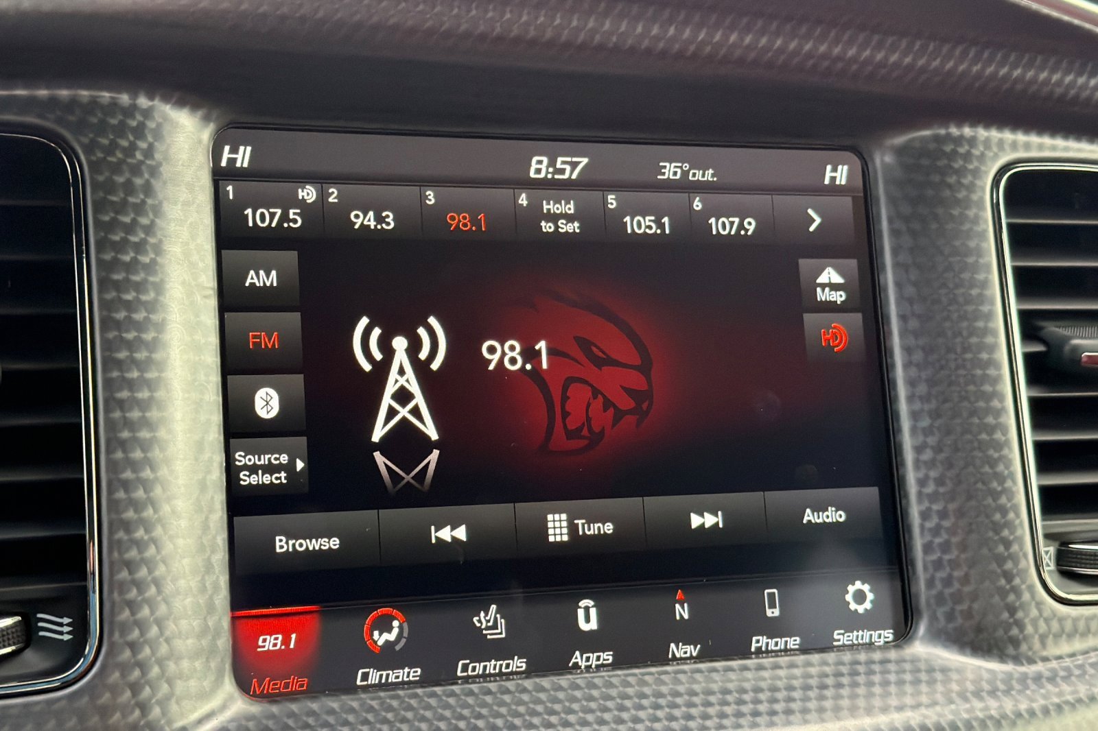 Used 2020 Dodge Charger SRT Hellcat w/ Navigation & Travel Group image 17