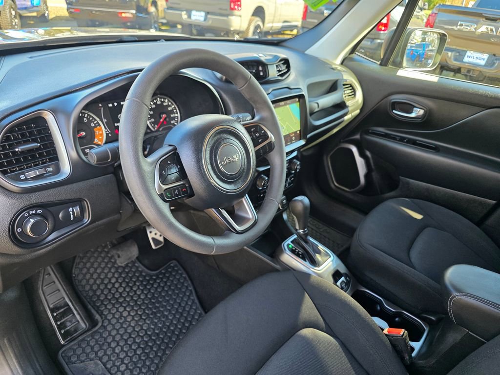 Used 2022 Jeep Renegade Sport w/ Sport Appearance Group image 9