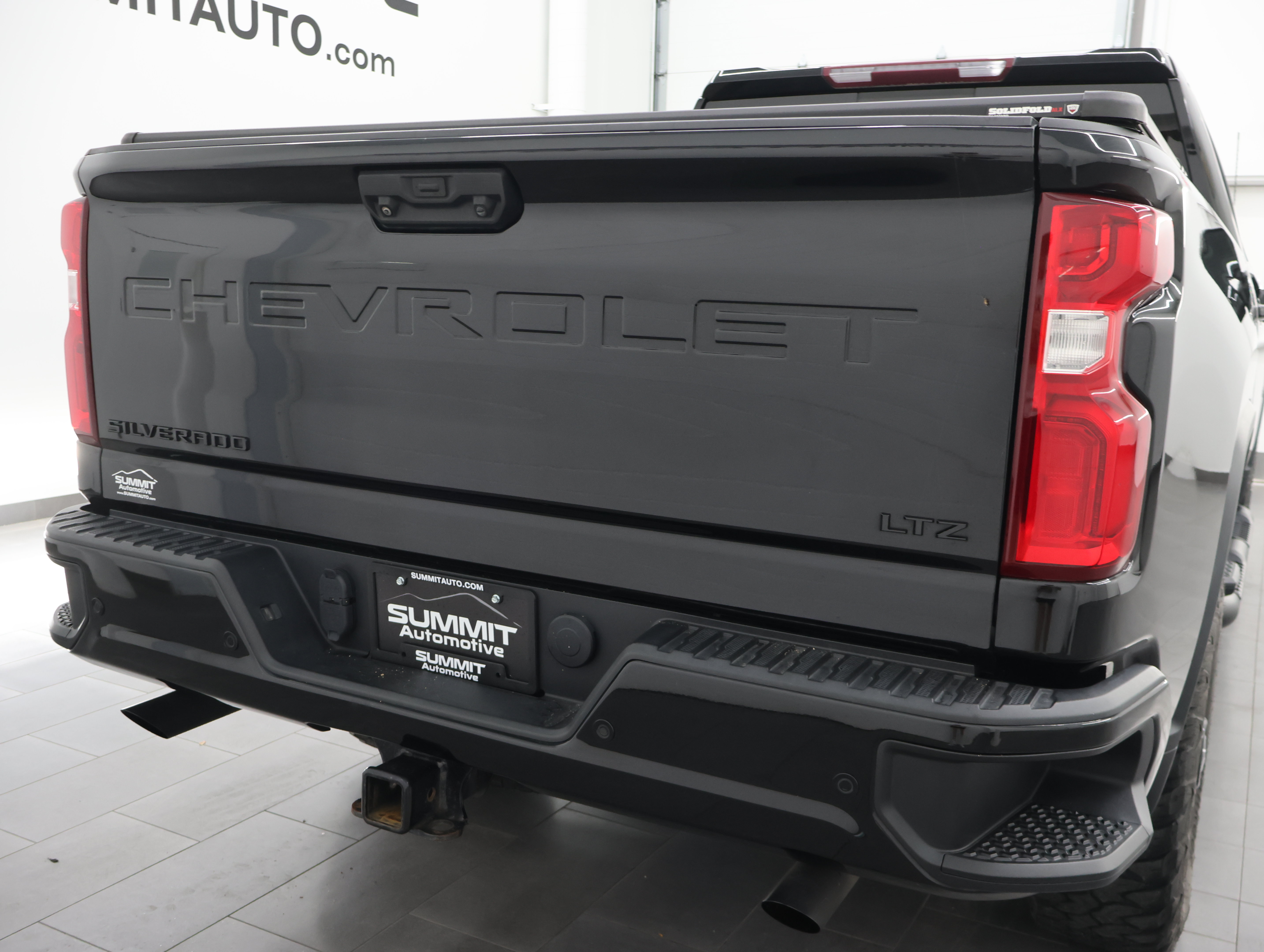 Used 2023 Chevrolet Silverado 2500 LTZ w/ LTZ Plus Package AWD/4WD image 27