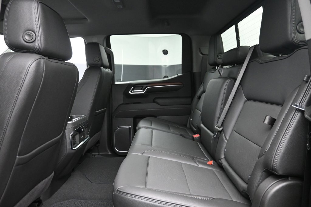 New 2026 GMC Sierra 1500 Denali w/ Denali Reserve Package AWD/4WD image 12