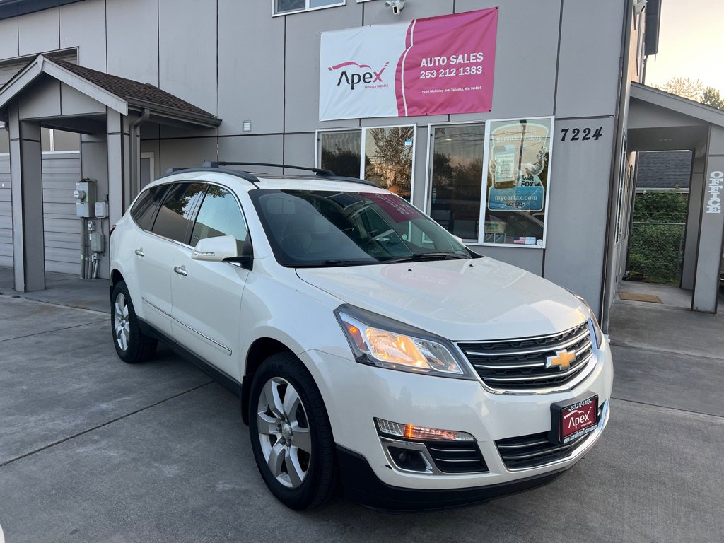 Used 2015 Chevrolet Traverse LTZ w/ LPO, 'HIT The Road' Package AWD/4WD image 2