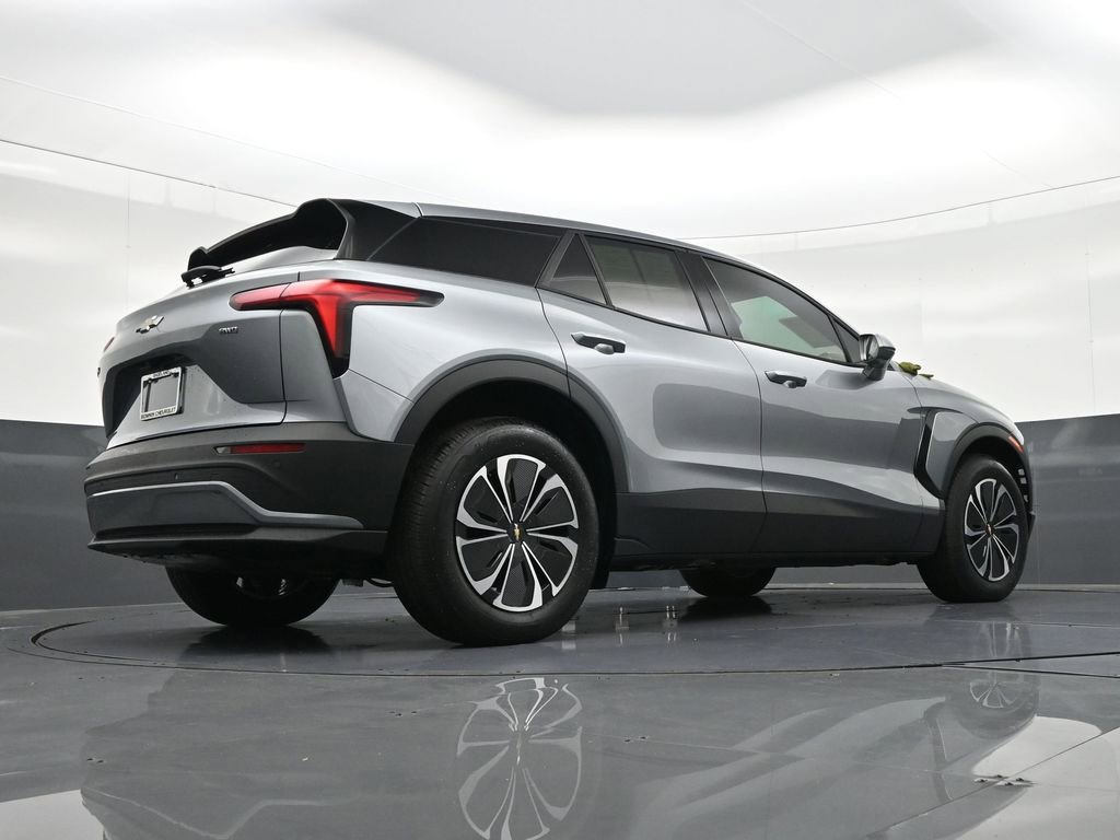 Used 2025 Chevrolet Blazer EV LT image 29