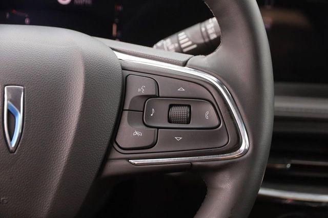 Used 2025 Buick Encore GX Sport Touring w/ Experience Buick Package image 11