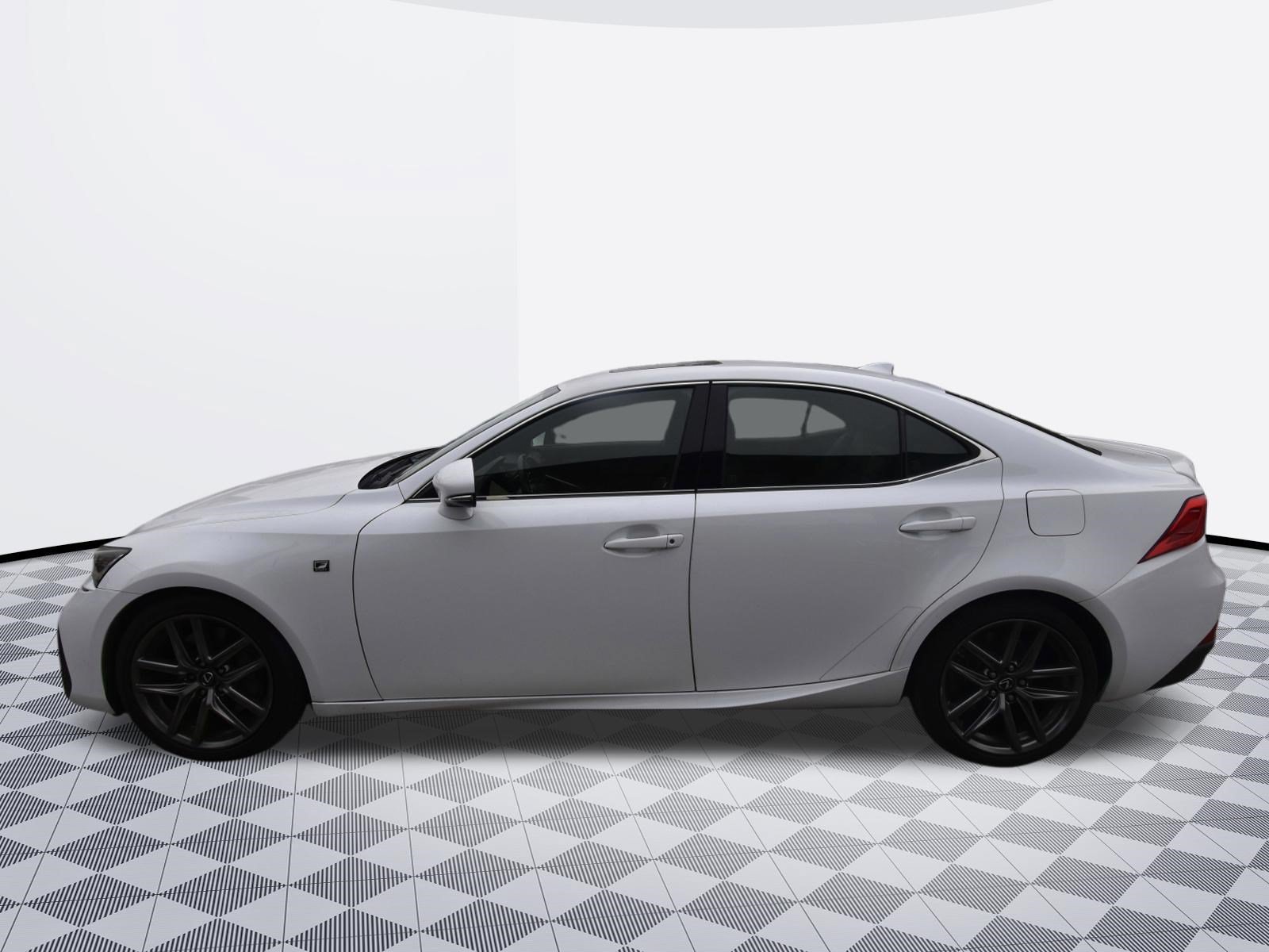 Used 2017 Lexus IS 200t F Sport w/ F Sport Package RWD image 2
