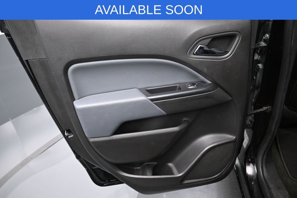 Used 2015 Chevrolet Colorado Z71 AWD/4WD image 31