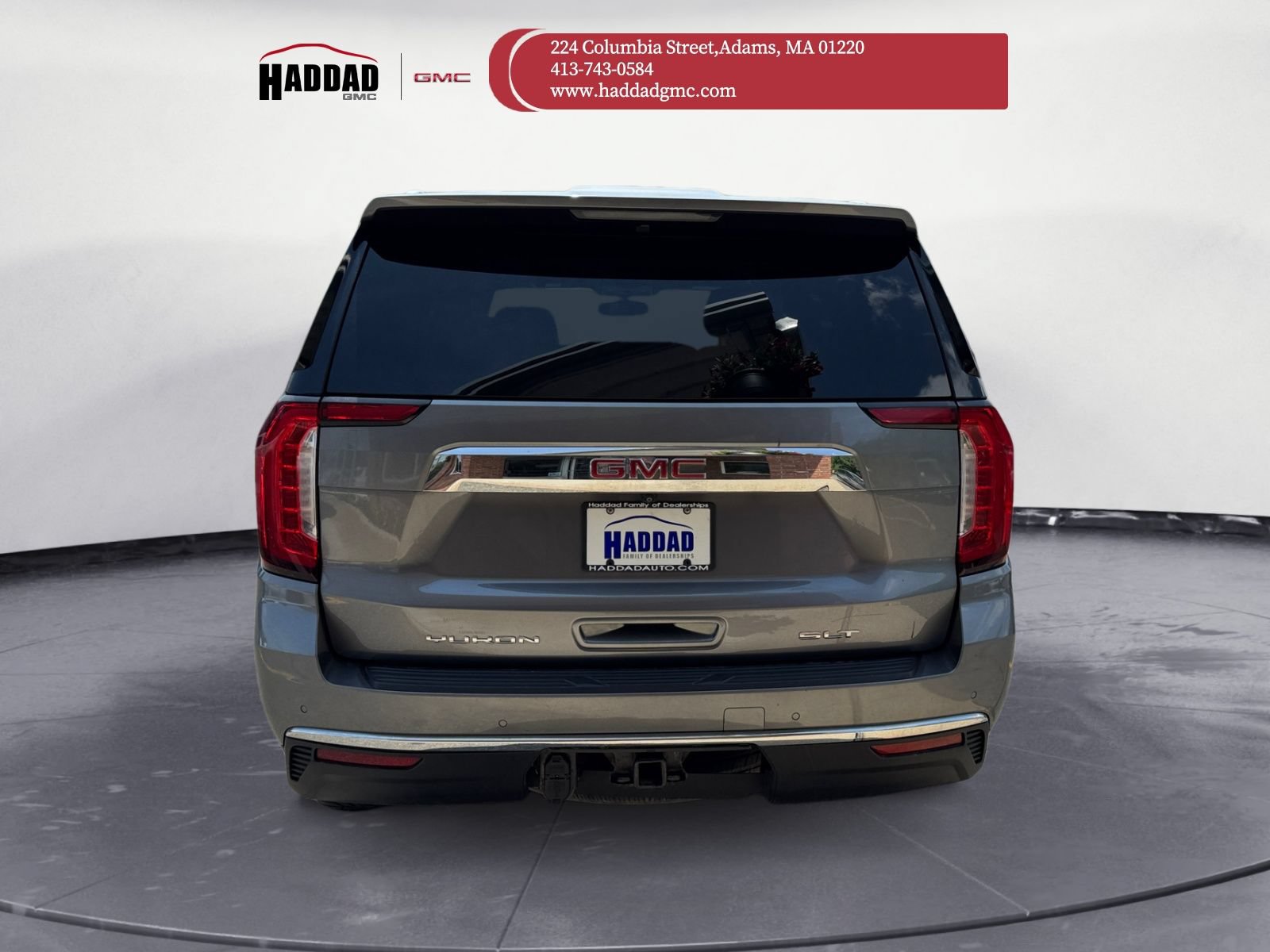 Used 2021 GMC Yukon SLT w/ SLT Premium Package AWD/4WD image 5