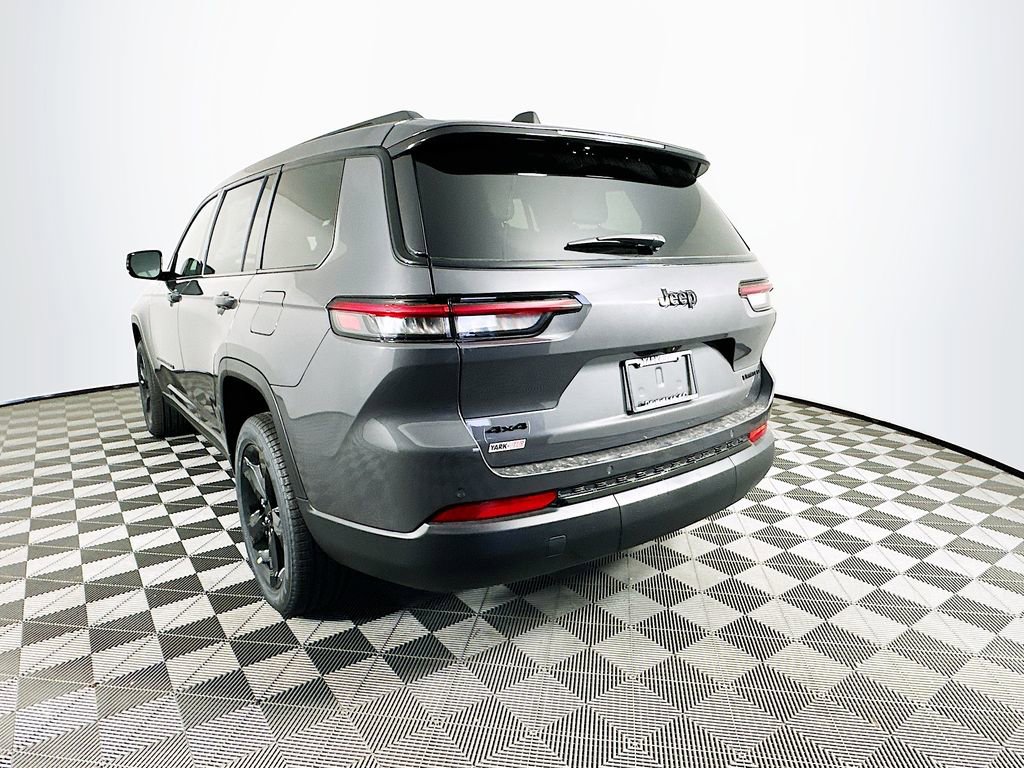 New 2025 Jeep Grand Cherokee L Limited w/ Black Appearance Package image 6
